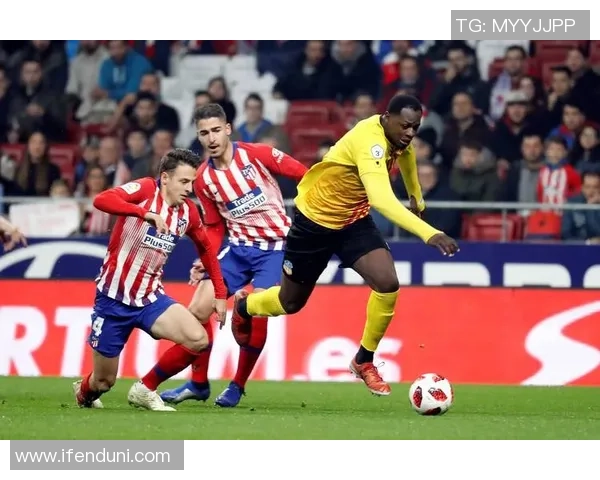 德甲大战：马竞大胜莱比锡乌龙球引发争议判罚全场沸腾