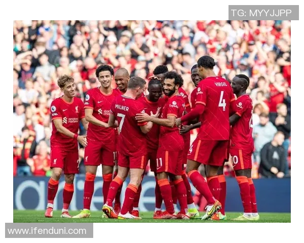 英超激战：利物浦3-0巴萨红牌事件引发全场热议与激情